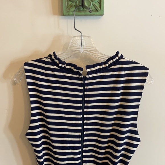 Dress navy white stripe with tie belt. - Picture 4 of 7